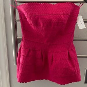 Chic Strapless Fuchsia Top
